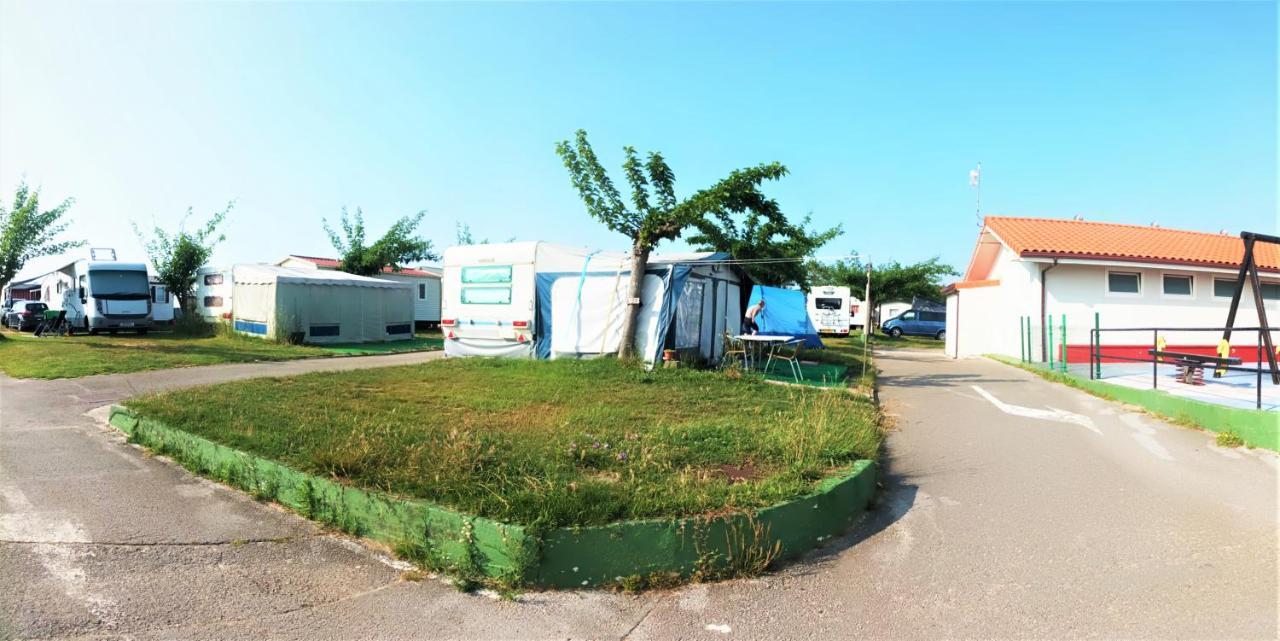 Camping Derby Loredo Extérieur photo