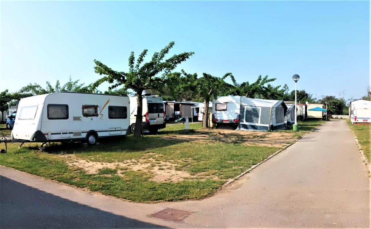 Camping Derby Loredo Extérieur photo